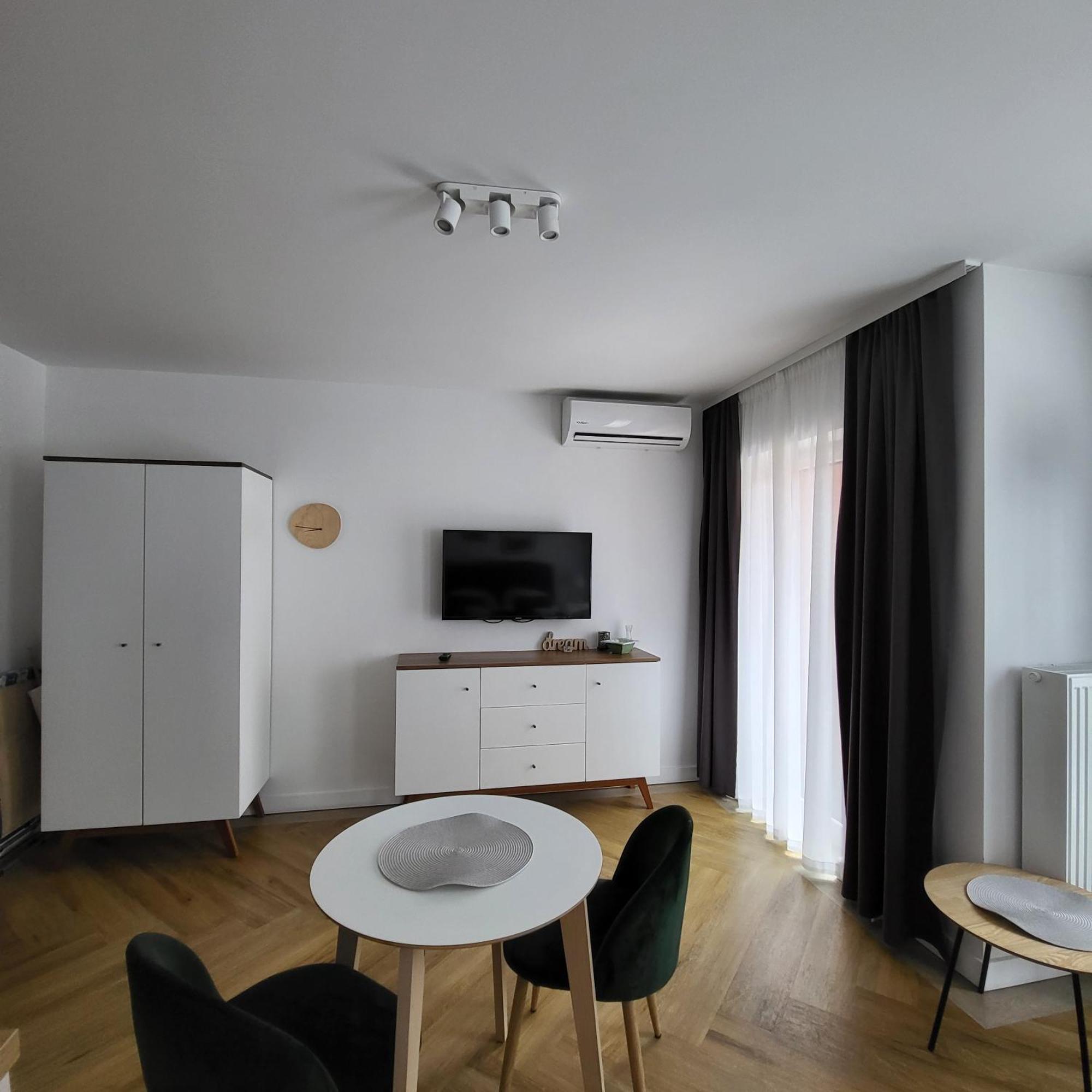 Apartamenty Julia Apartamenty Ozonowane Ustronie Morskie Exteriör bild